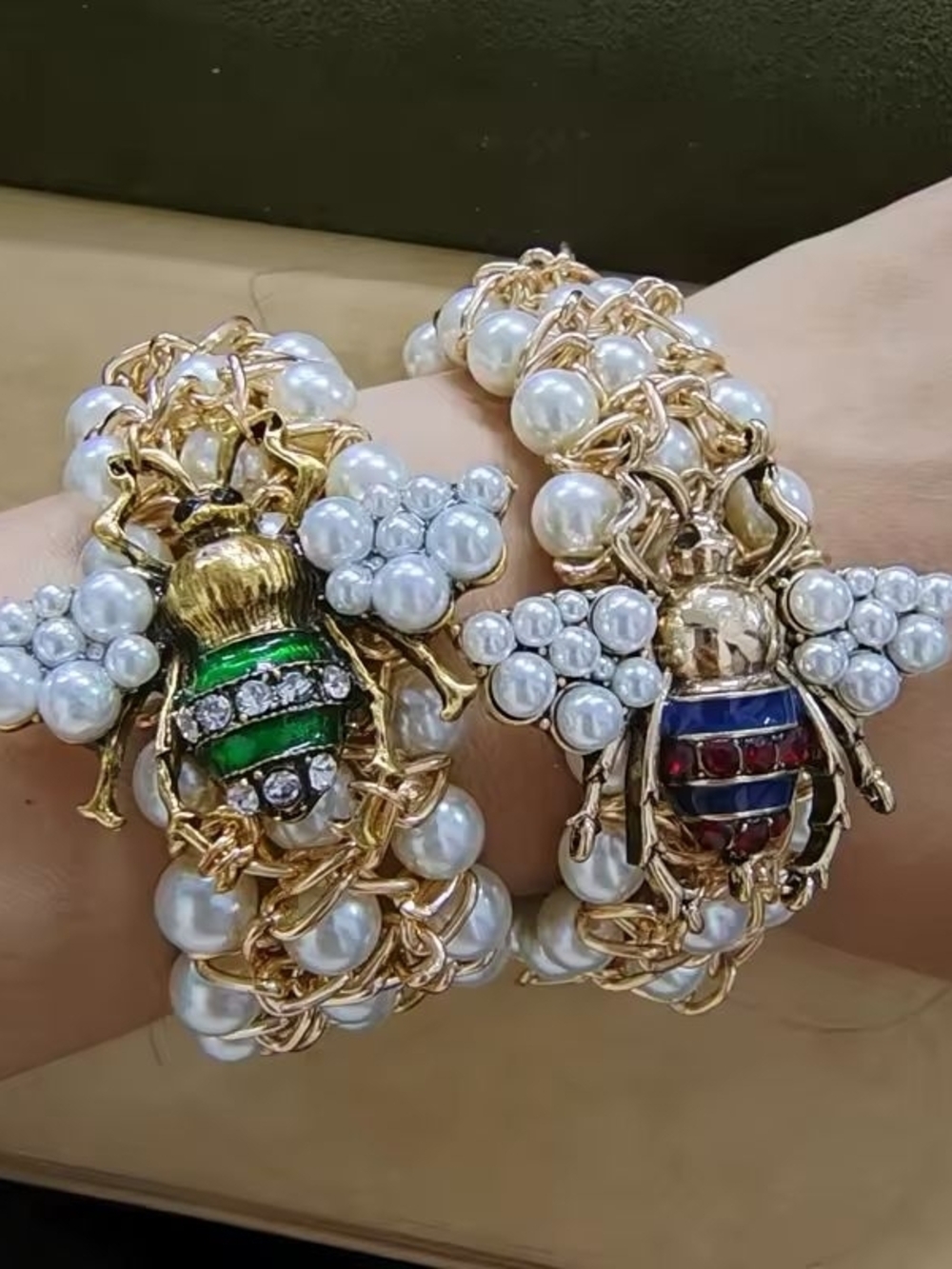 Gold Pearl Bracelet with Green Bee Charm - Picture 4 of 4